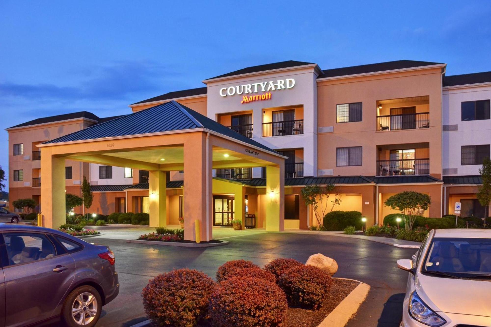 Courtyard By Marriott Indianapolis South Hotel Exterior foto